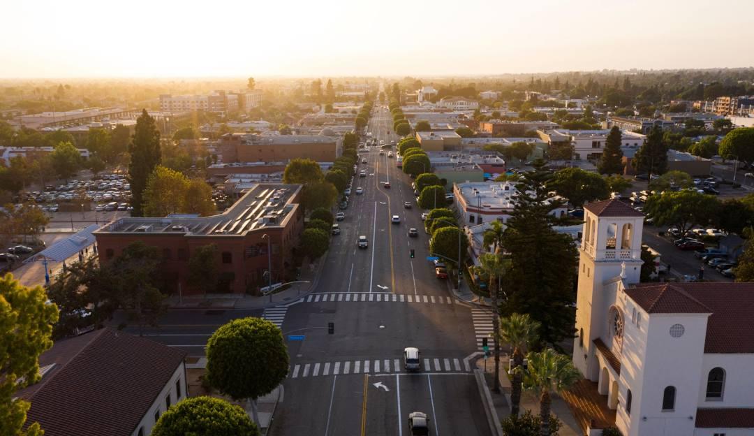 Fullerton, Orange County - Junk Removal Services